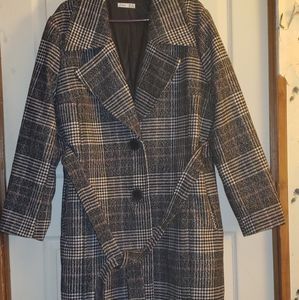 DeX long 2 button belted coat never worn